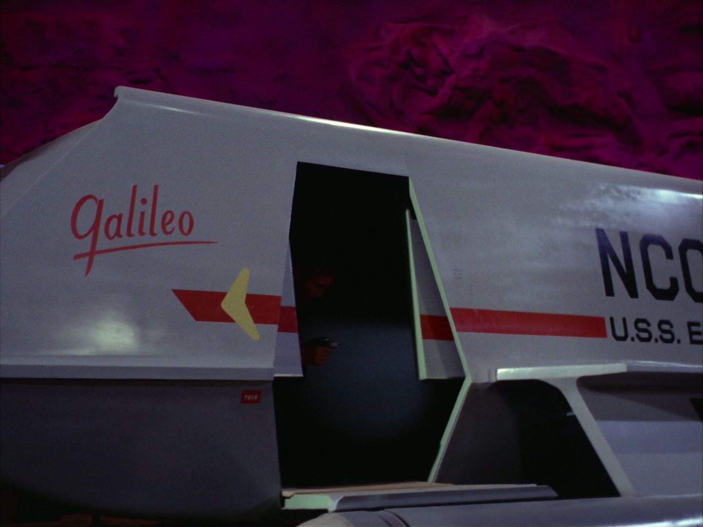 ariane179254_StarTrek_2x09_Metamorphosis_0361.jpg