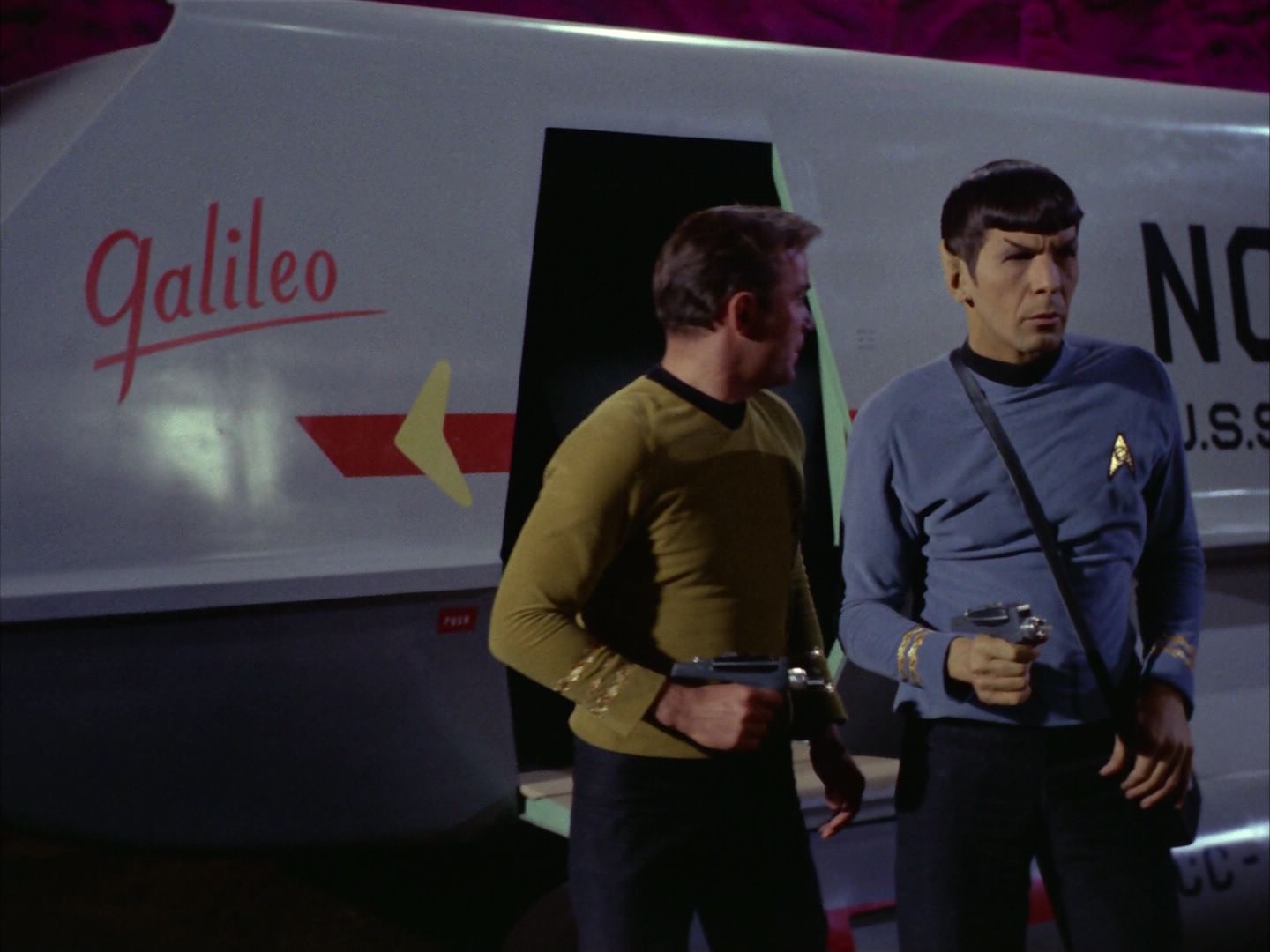 ariane179254_StarTrek_2x09_Metamorphosis_0377.jpg