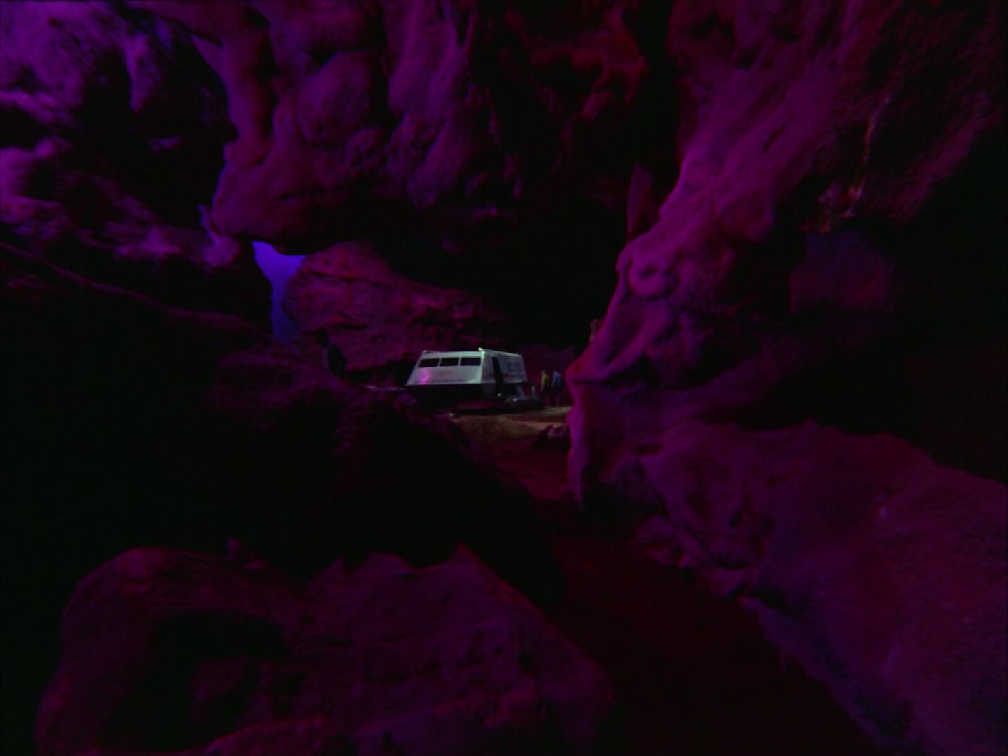 ariane179254_StarTrek_2x09_Metamorphosis_0383.jpg