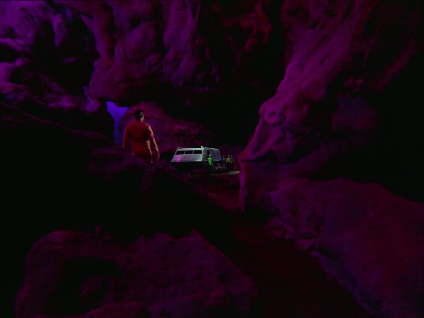 ariane179254_StarTrek_2x09_Metamorphosis_0459.jpg