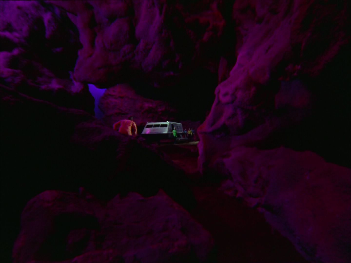 ariane179254_StarTrek_2x09_Metamorphosis_0462.jpg