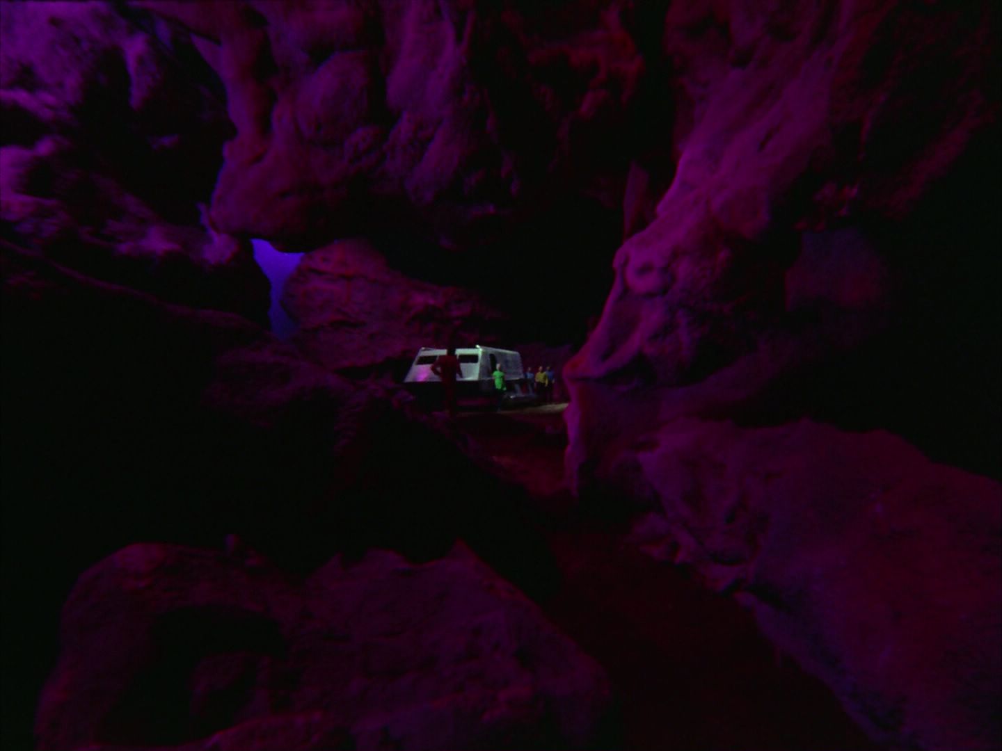 ariane179254_StarTrek_2x09_Metamorphosis_0464.jpg