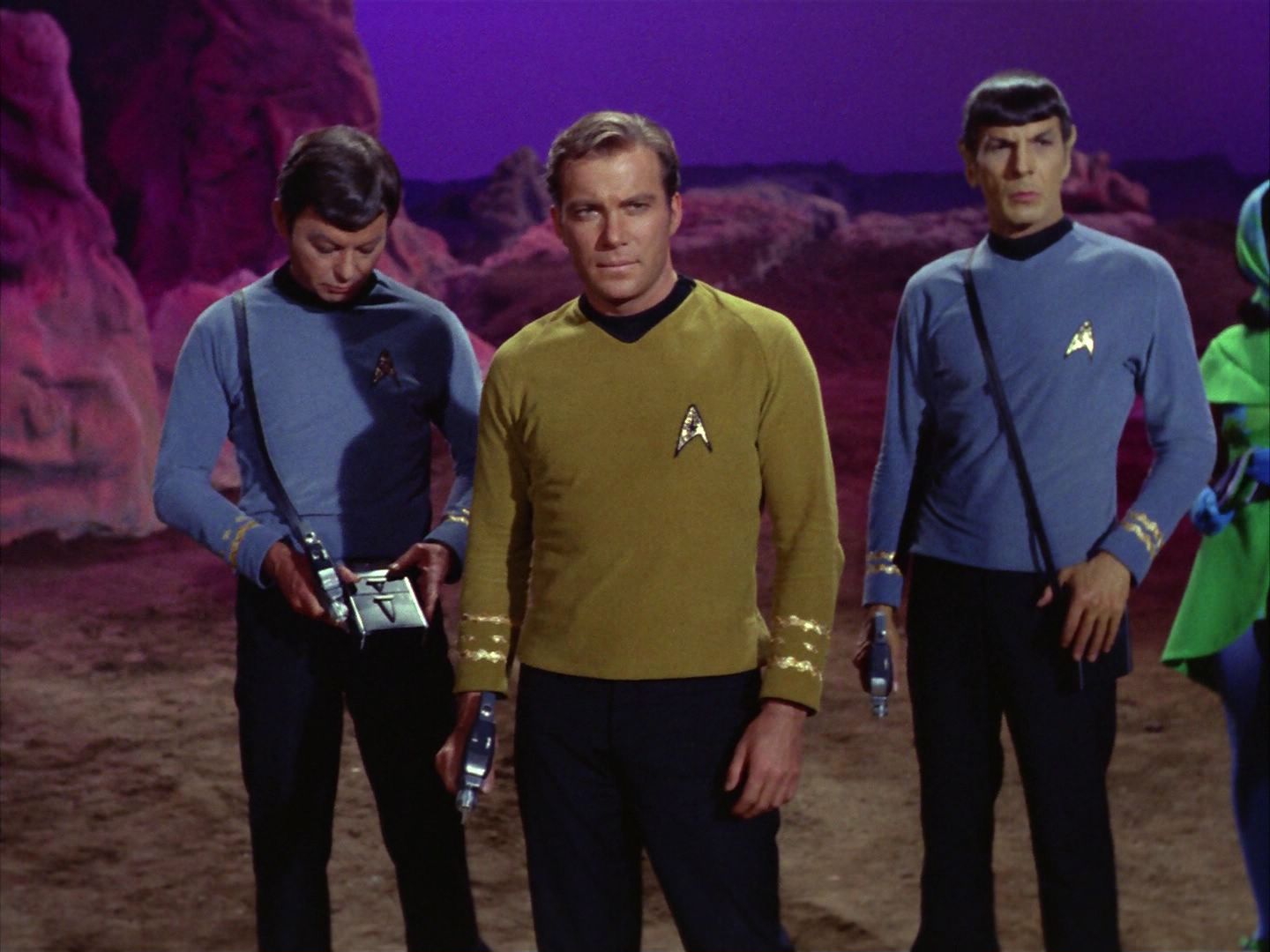 ariane179254_StarTrek_2x09_Metamorphosis_0552.jpg