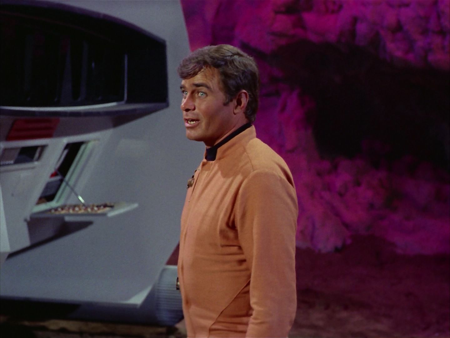 ariane179254_StarTrek_2x09_Metamorphosis_0555.jpg