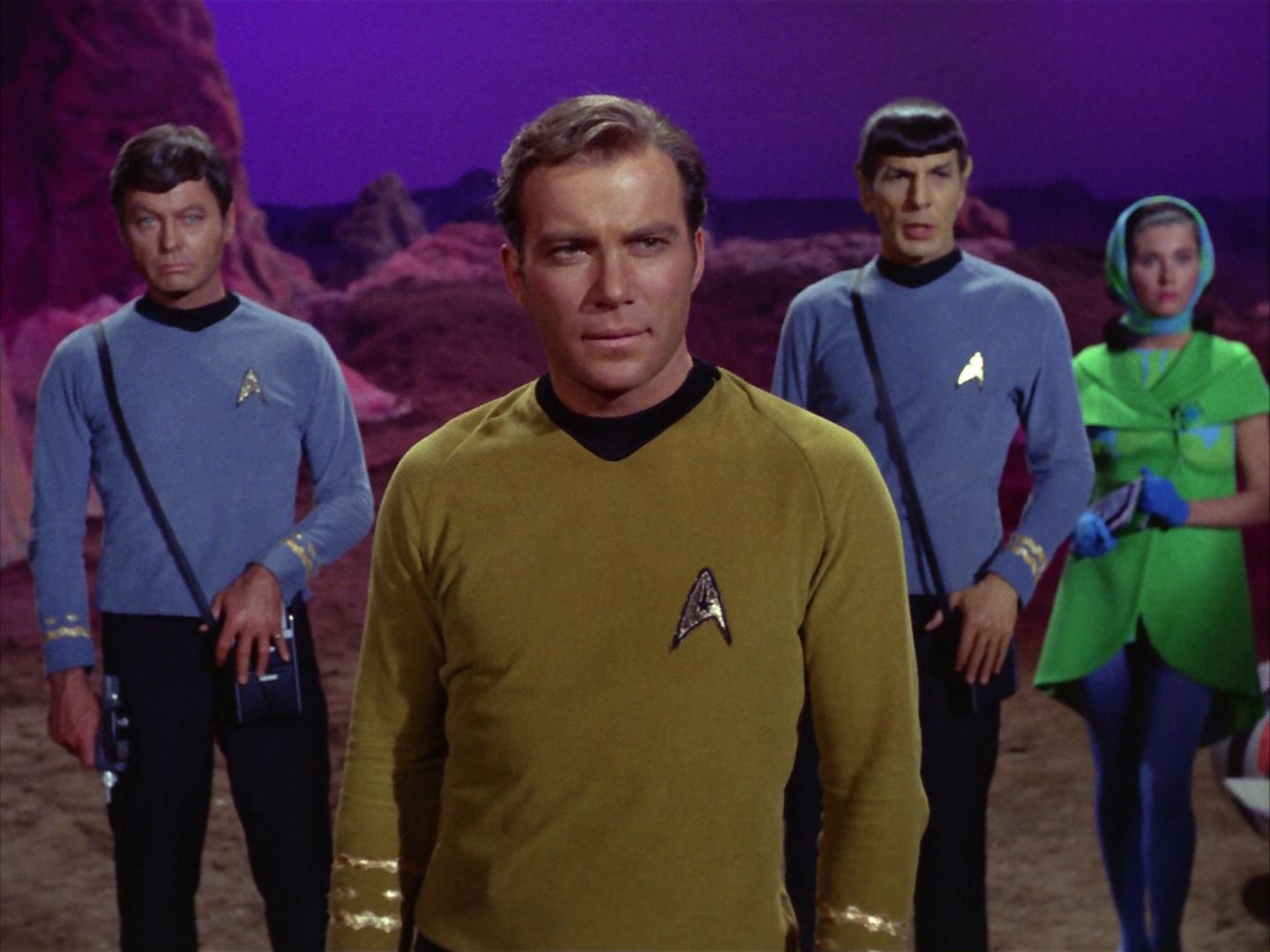 ariane179254_StarTrek_2x09_Metamorphosis_0587.jpg