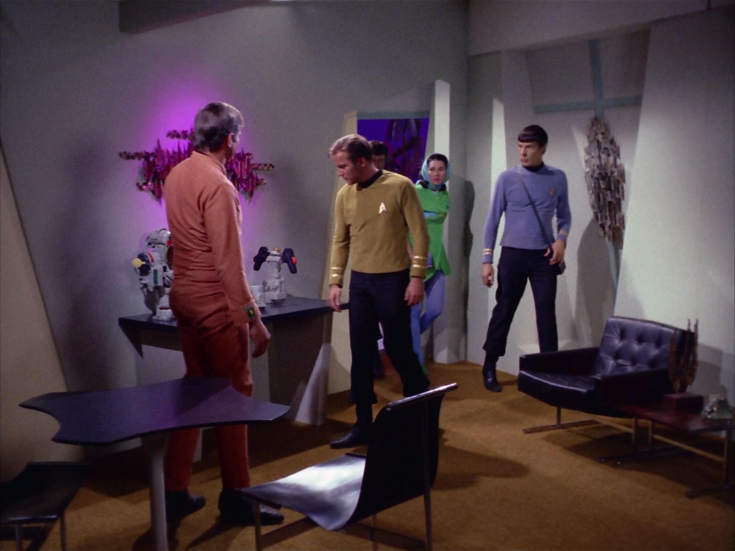 ariane179254_StarTrek_2x09_Metamorphosis_0736.jpg