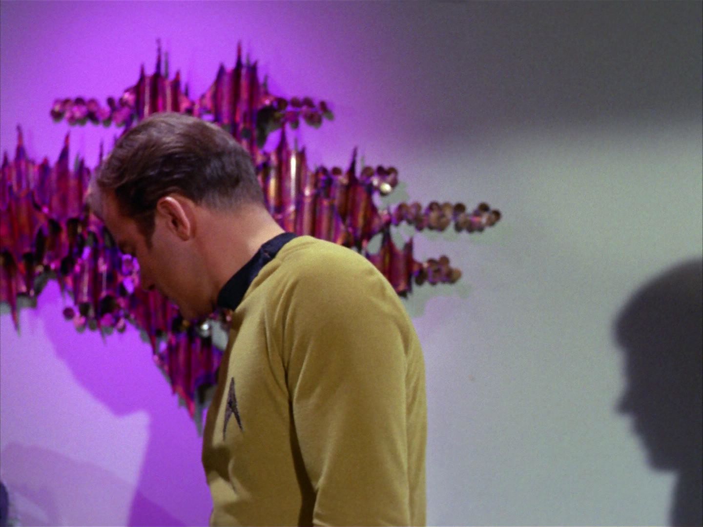 ariane179254_StarTrek_2x09_Metamorphosis_0781.jpg