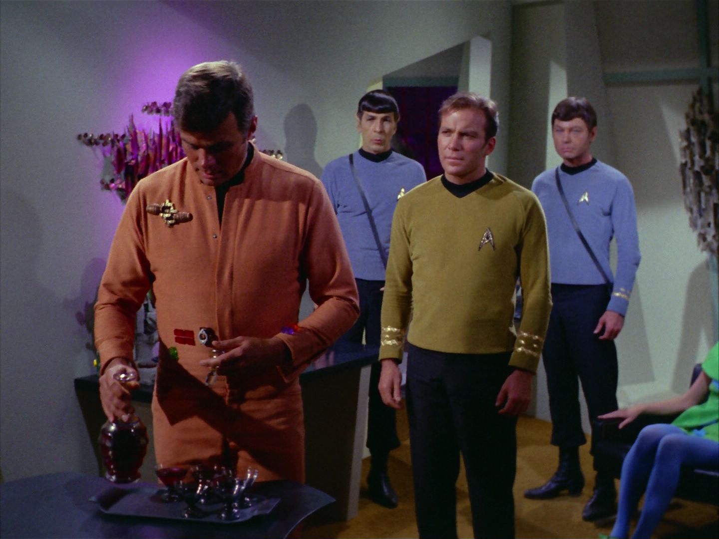 ariane179254_StarTrek_2x09_Metamorphosis_0831.jpg