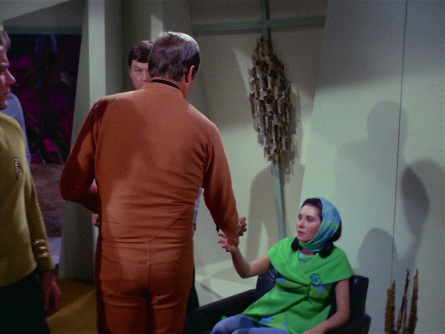 ariane179254_StarTrek_2x09_Metamorphosis_0840.jpg