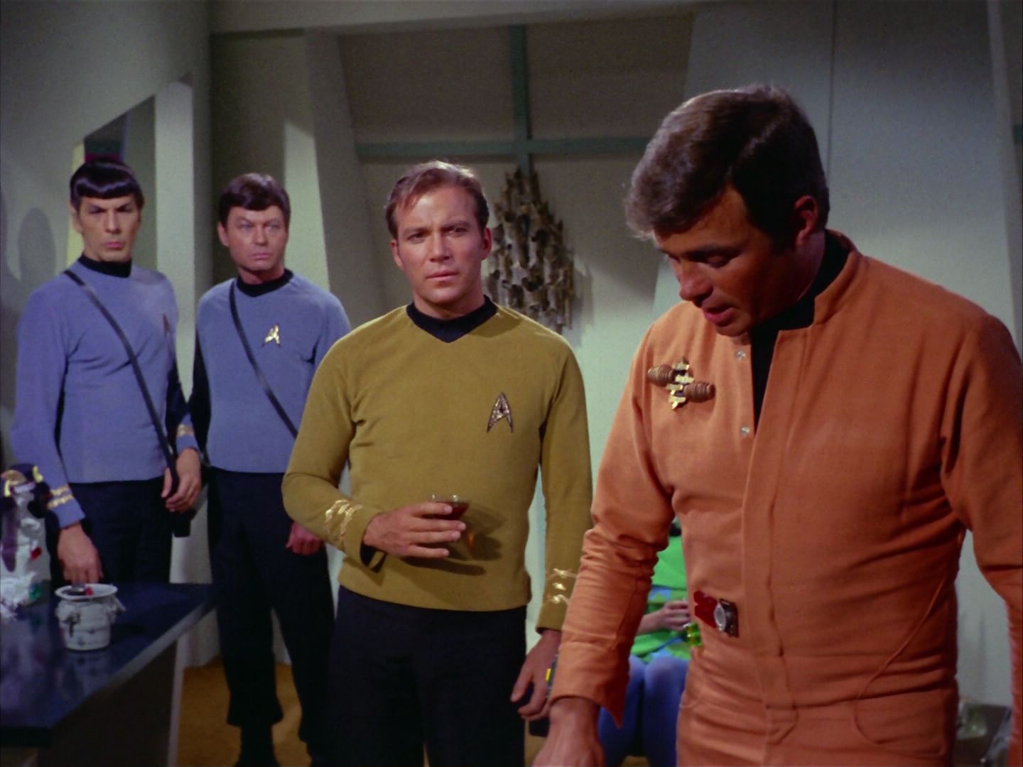 ariane179254_StarTrek_2x09_Metamorphosis_0868.jpg