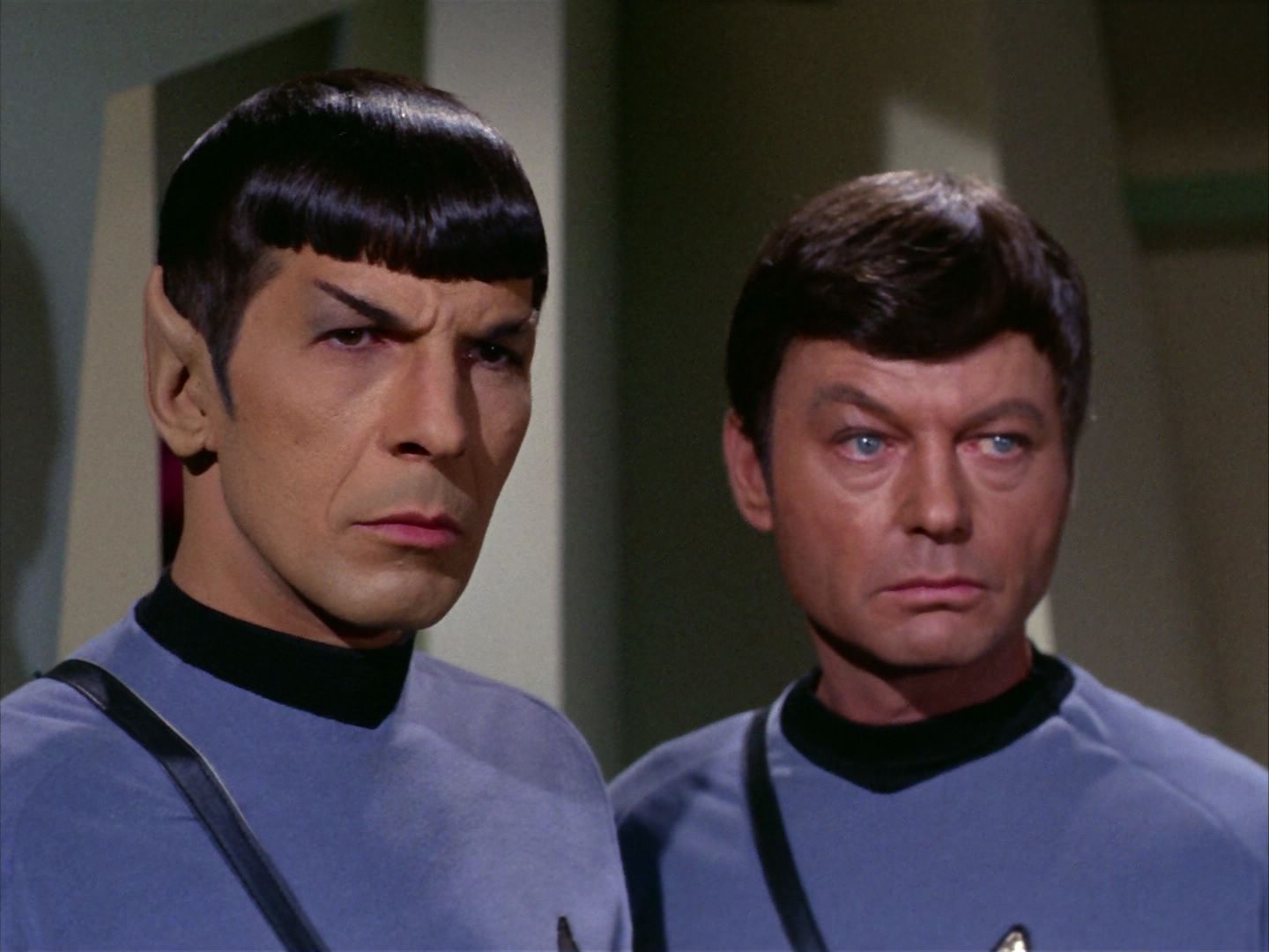 ariane179254_StarTrek_2x09_Metamorphosis_0881.jpg