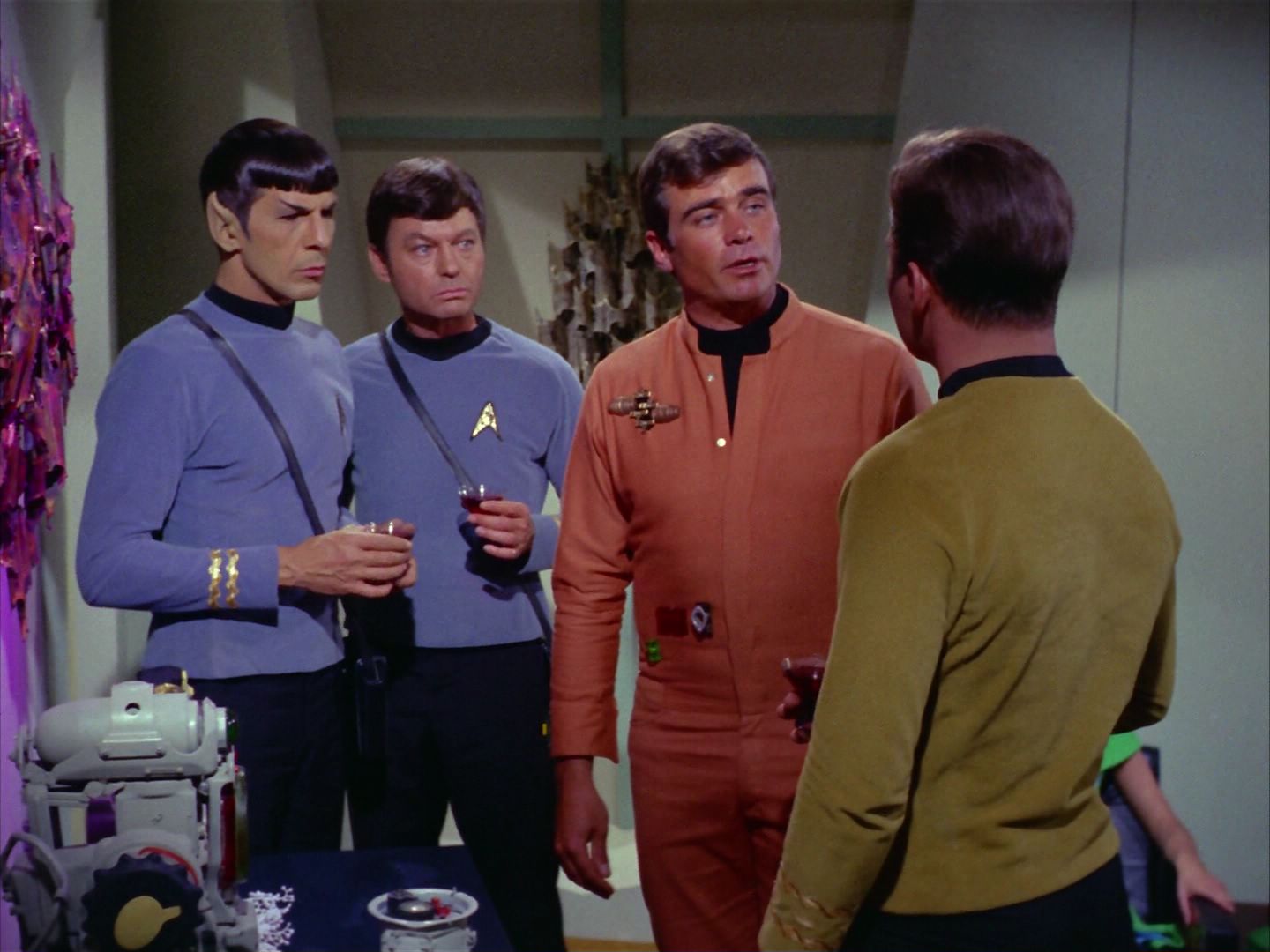ariane179254_StarTrek_2x09_Metamorphosis_0895.jpg