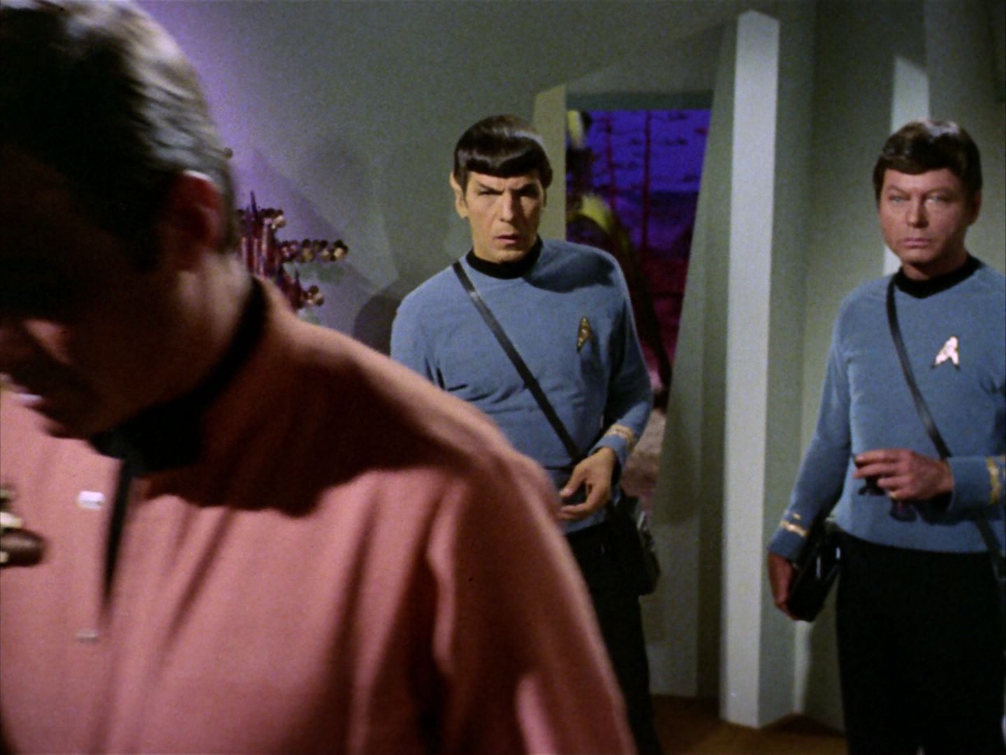 ariane179254_StarTrek_2x09_Metamorphosis_0970.jpg