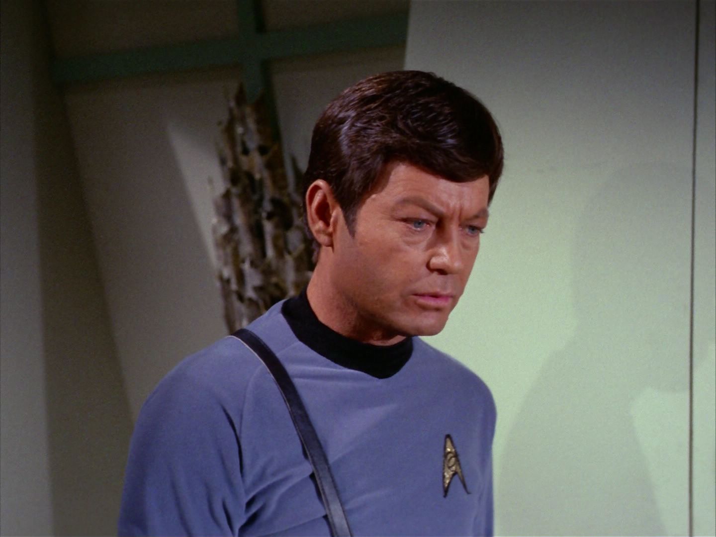 ariane179254_StarTrek_2x09_Metamorphosis_1027.jpg