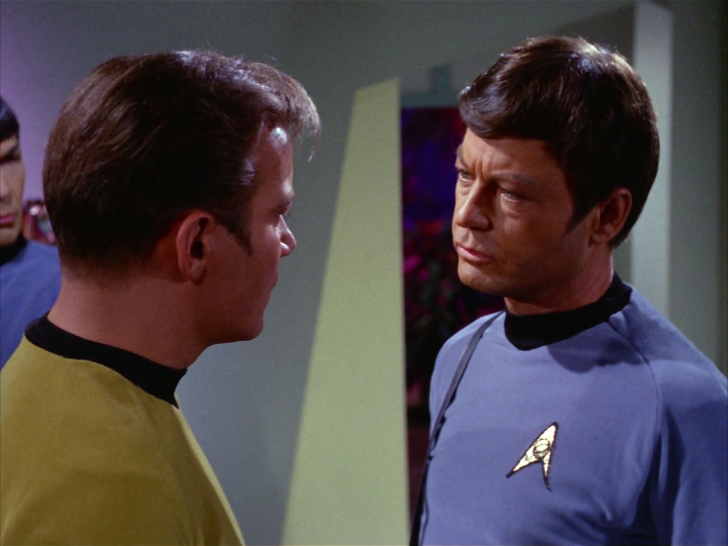ariane179254_StarTrek_2x09_Metamorphosis_1035.jpg