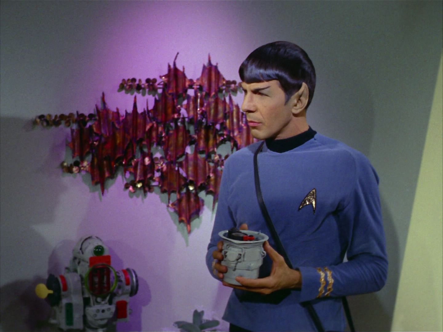 ariane179254_StarTrek_2x09_Metamorphosis_1059.jpg