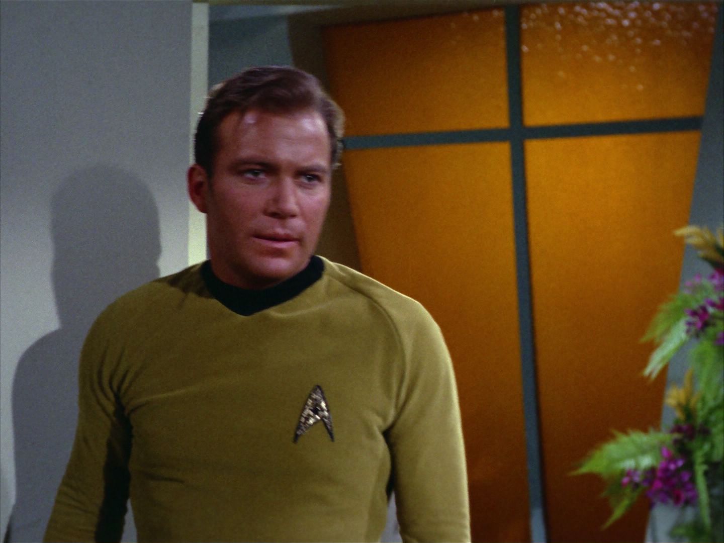 ariane179254_StarTrek_2x09_Metamorphosis_1143.jpg