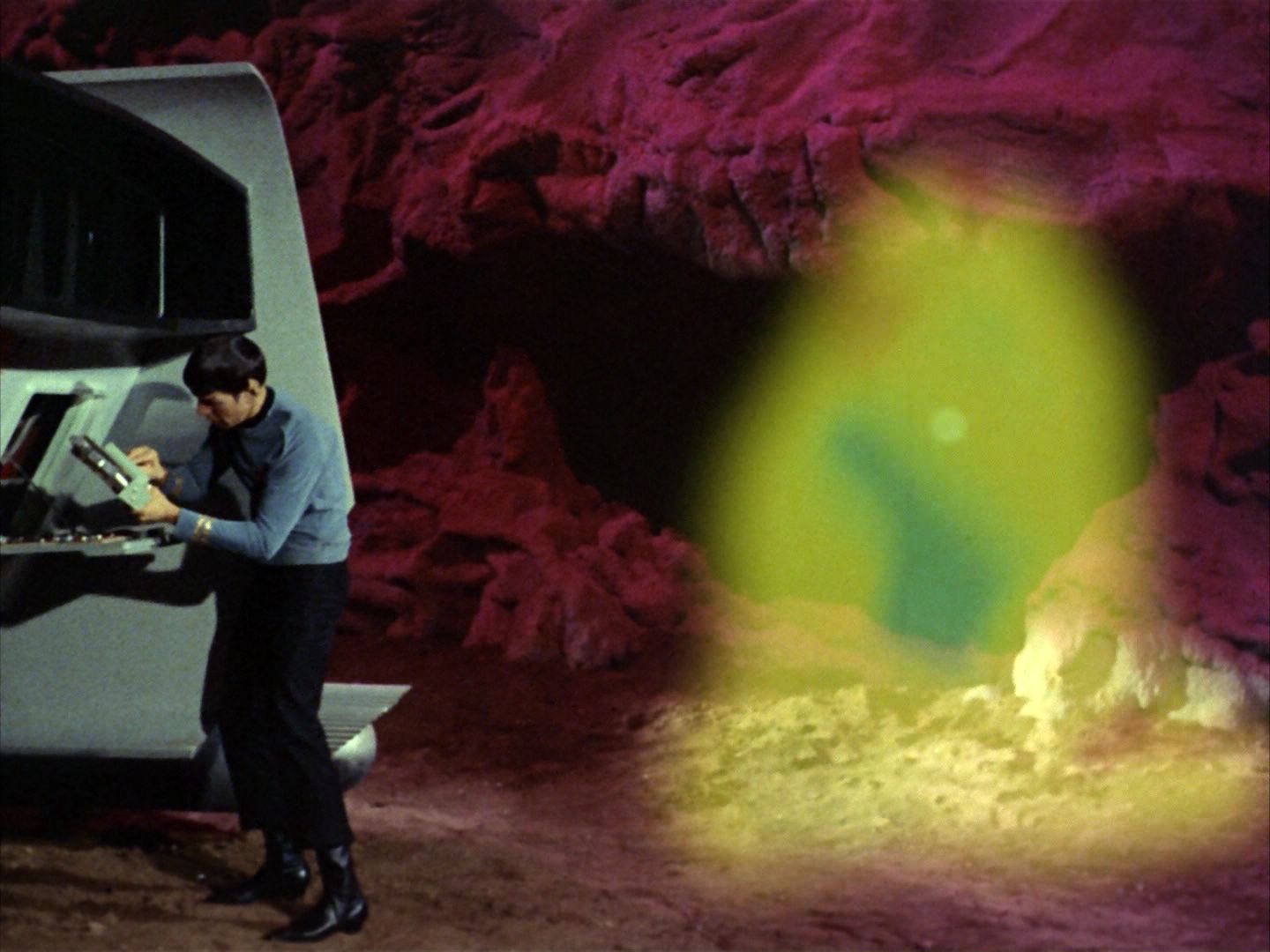 ariane179254_StarTrek_2x09_Metamorphosis_1253.jpg