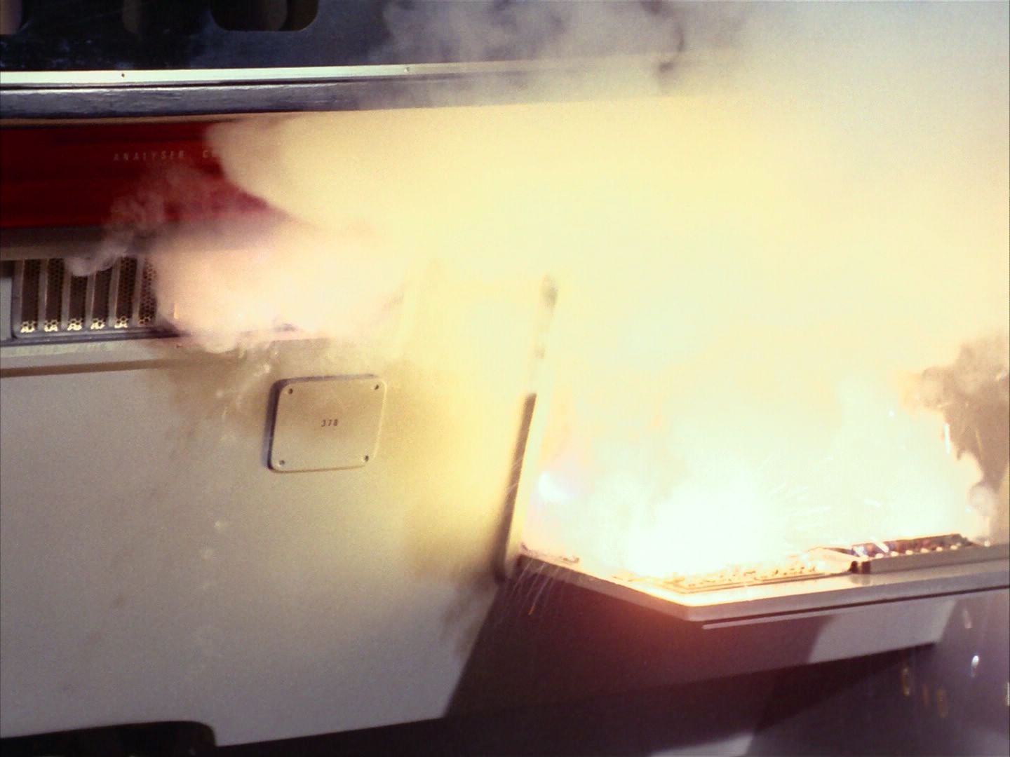 ariane179254_StarTrek_2x09_Metamorphosis_1277.jpg