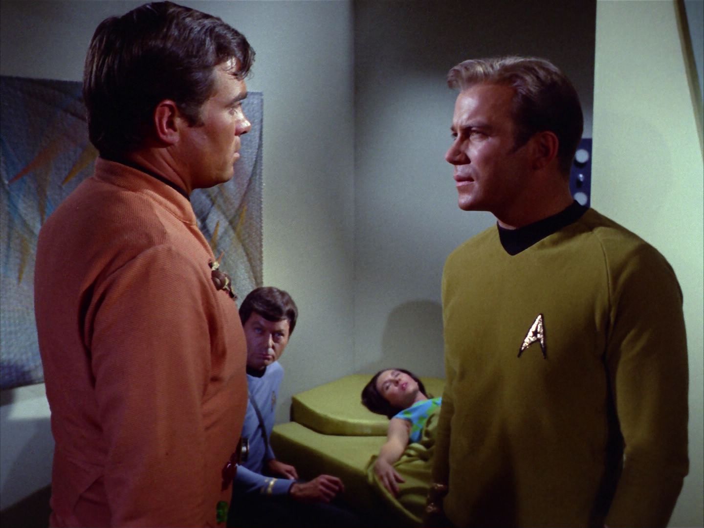 ariane179254_StarTrek_2x09_Metamorphosis_1295.jpg