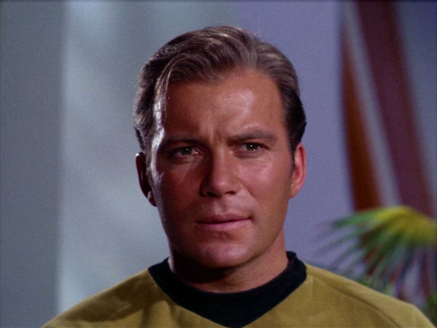 ariane179254_StarTrek_2x09_Metamorphosis_1422.jpg