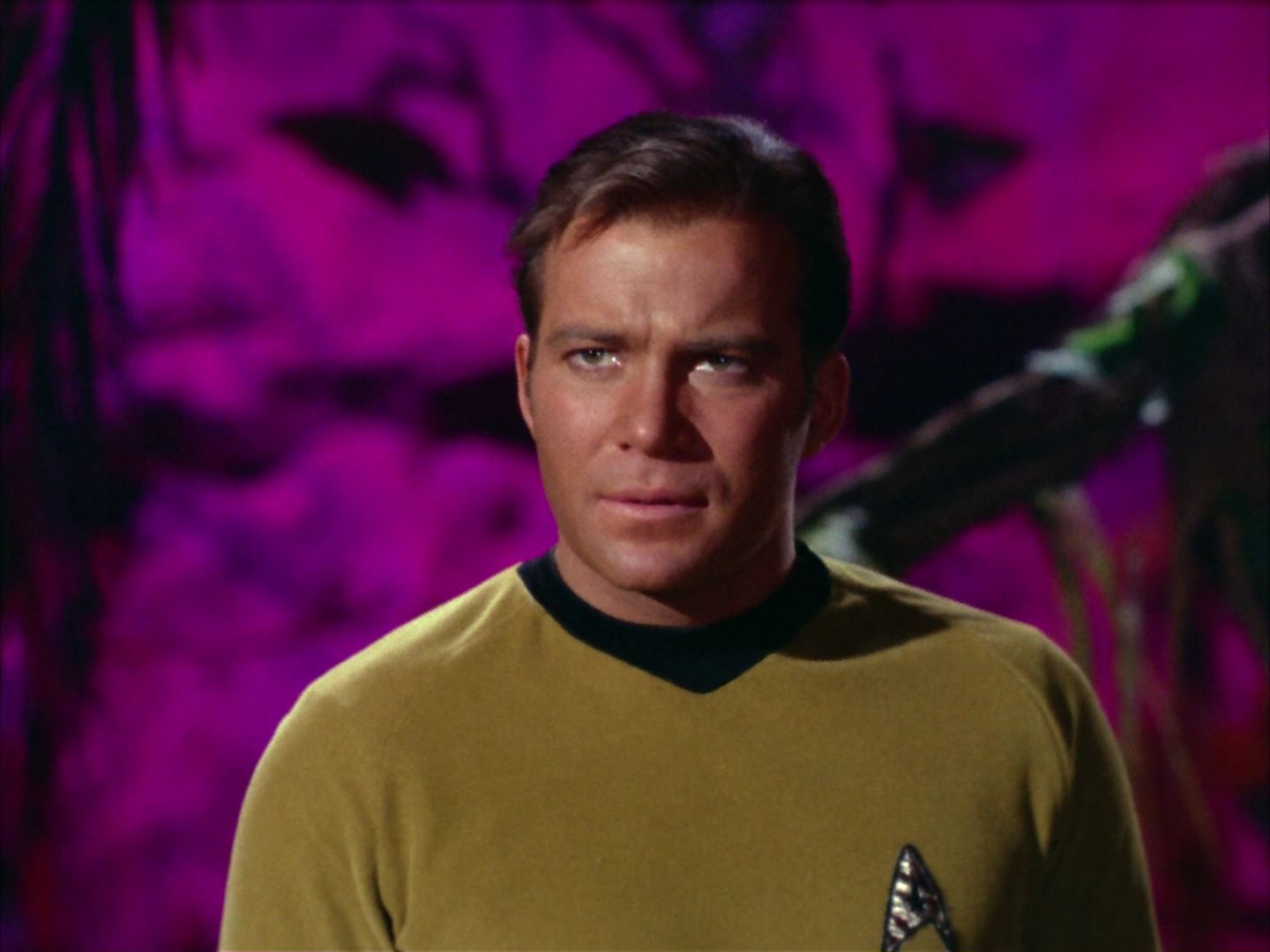 ariane179254_StarTrek_2x09_Metamorphosis_1466.jpg