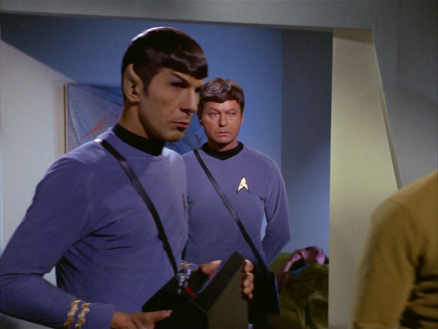 ariane179254_StarTrek_2x09_Metamorphosis_1643.jpg