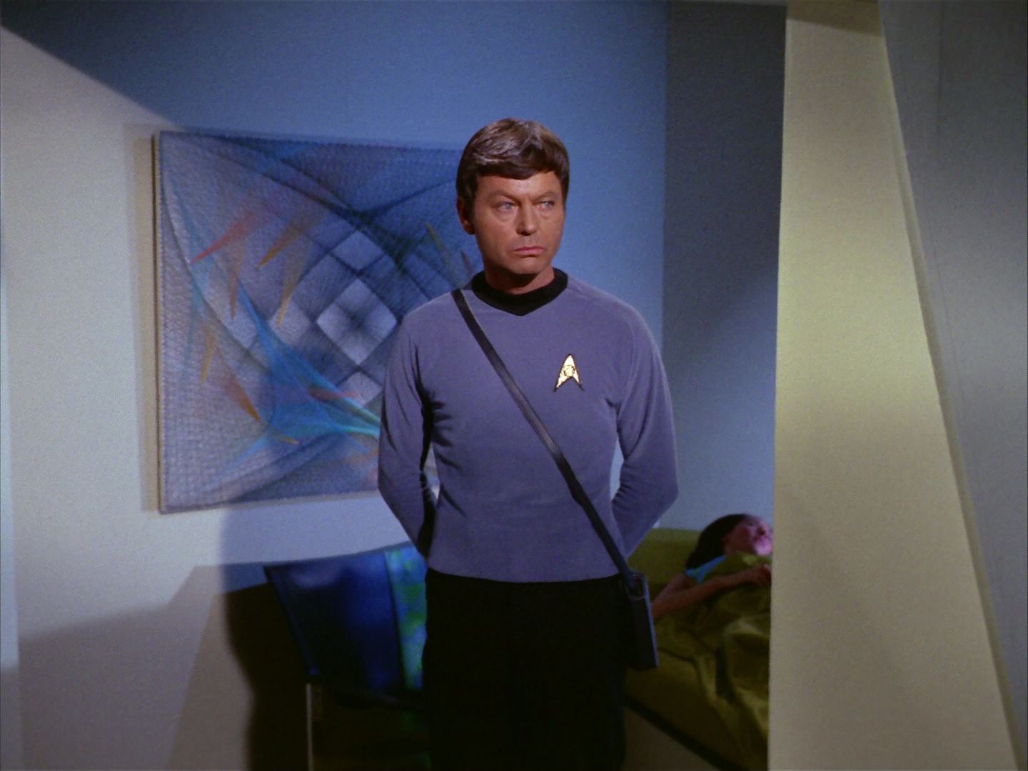 ariane179254_StarTrek_2x09_Metamorphosis_1645.jpg