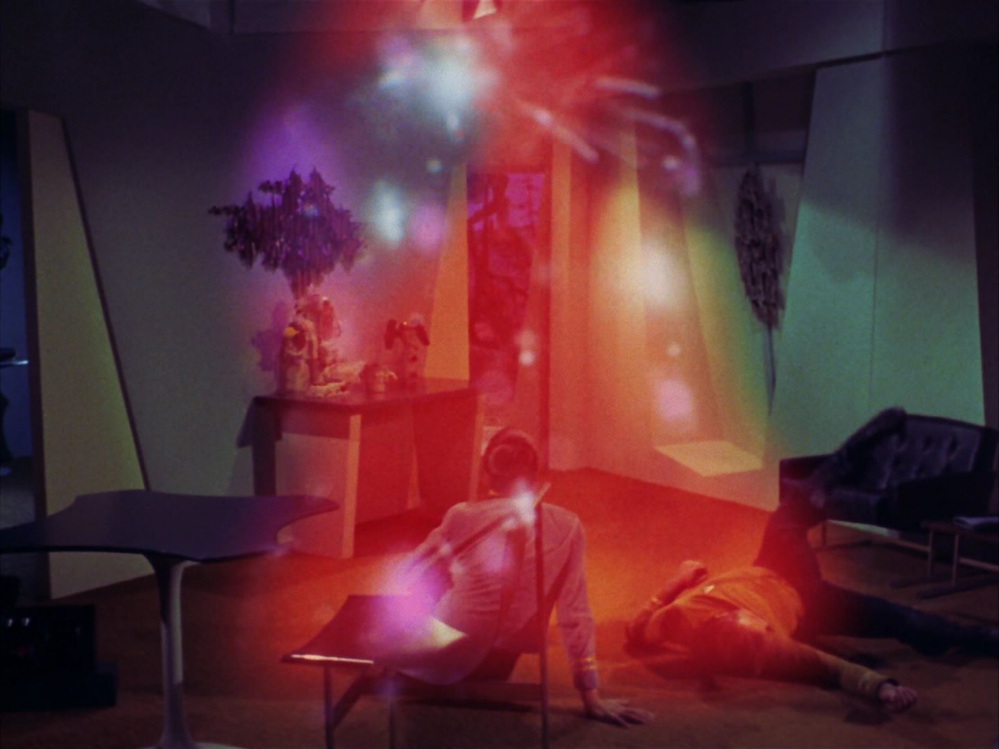 ariane179254_StarTrek_2x09_Metamorphosis_1713.jpg