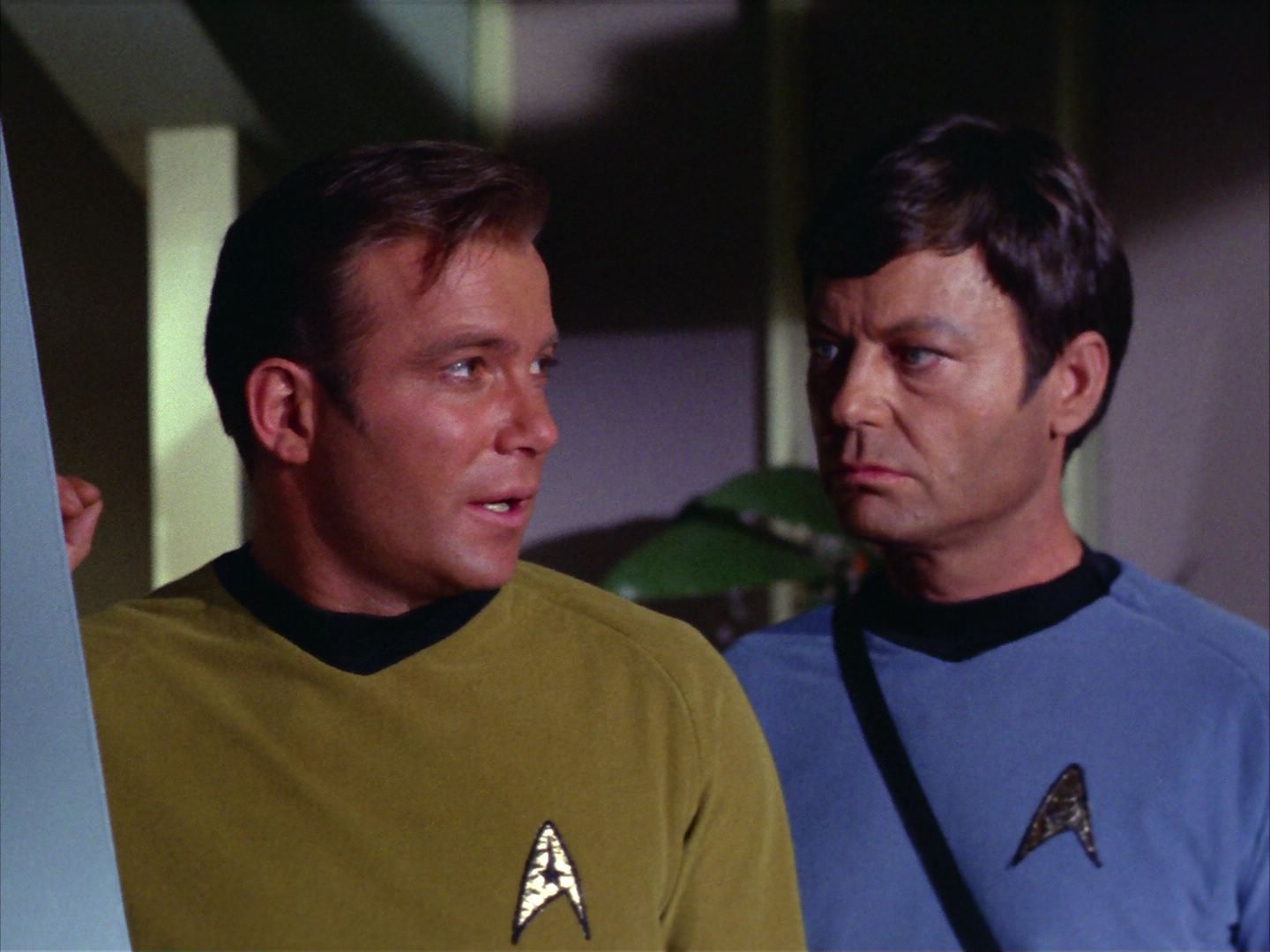 ariane179254_StarTrek_2x09_Metamorphosis_1786.jpg