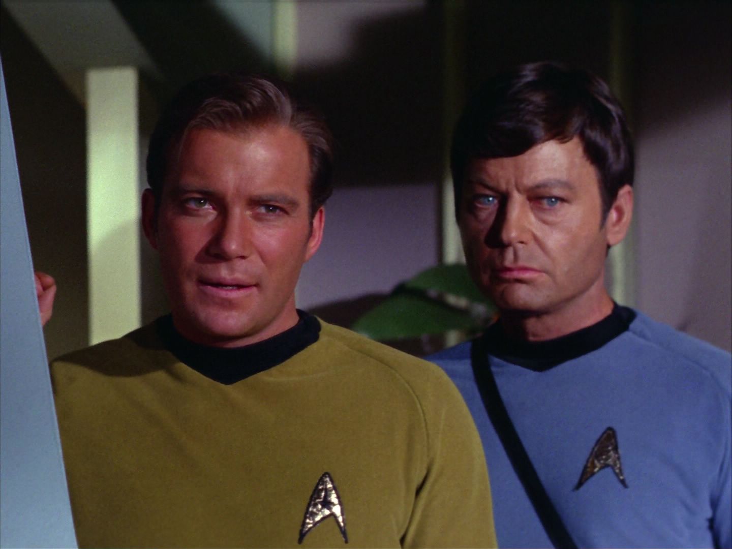 ariane179254_StarTrek_2x09_Metamorphosis_1797.jpg