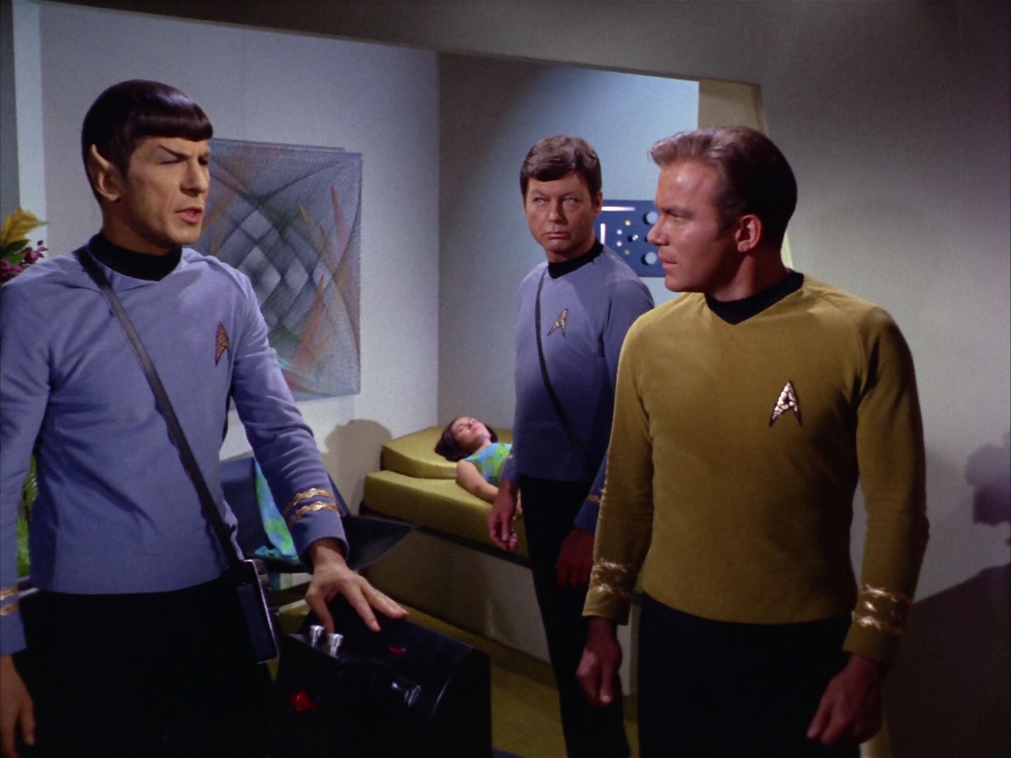 ariane179254_StarTrek_2x09_Metamorphosis_1839.jpg