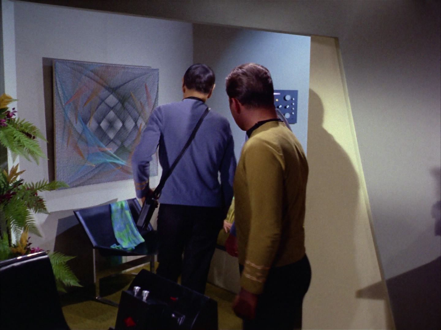 ariane179254_StarTrek_2x09_Metamorphosis_1846.jpg