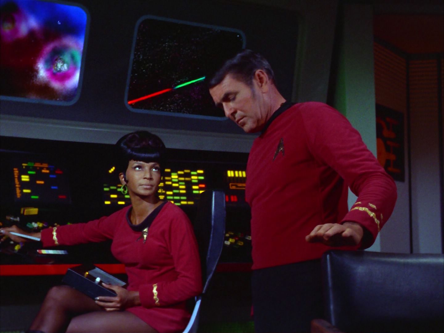 ariane179254_StarTrek_2x09_Metamorphosis_1891.jpg