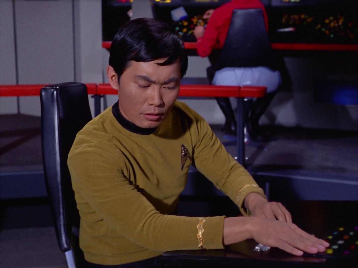 ariane179254_StarTrek_2x09_Metamorphosis_1932.jpg