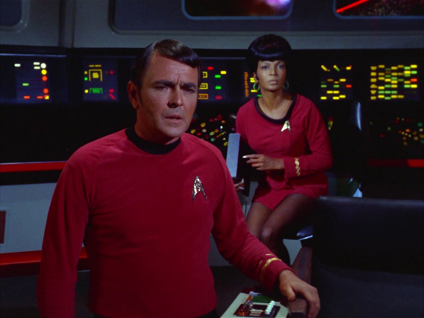 ariane179254_StarTrek_2x09_Metamorphosis_1947.jpg