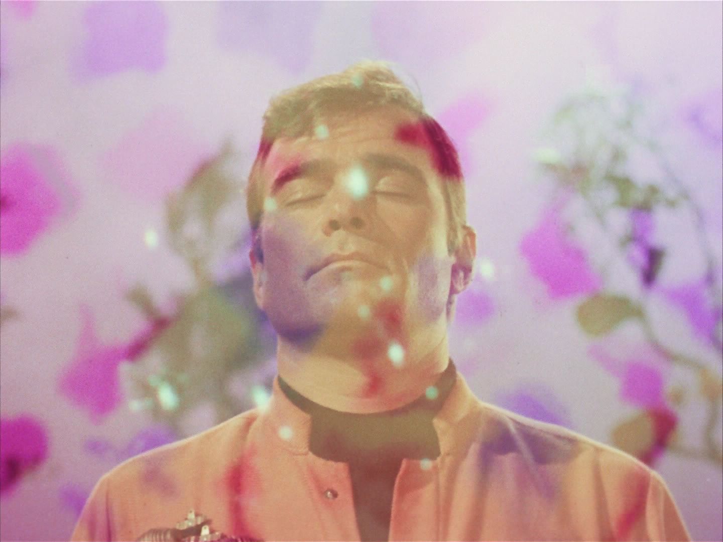 ariane179254_StarTrek_2x09_Metamorphosis_2092.jpg