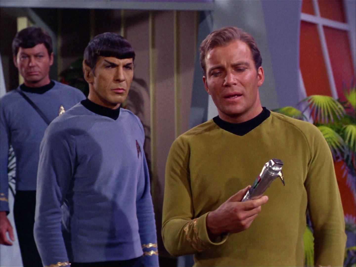 ariane179254_StarTrek_2x09_Metamorphosis_2149.jpg