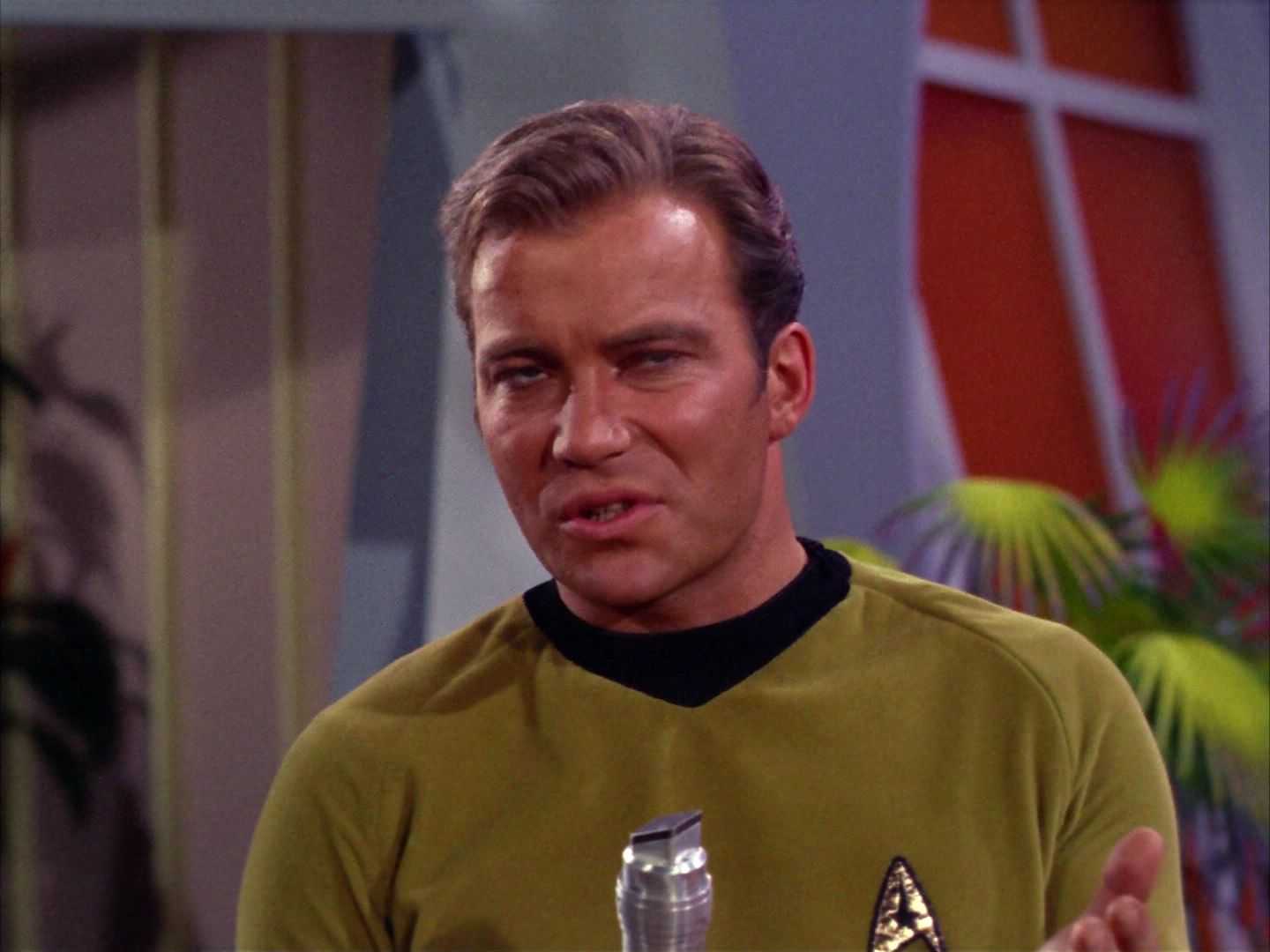 ariane179254_StarTrek_2x09_Metamorphosis_2172.jpg