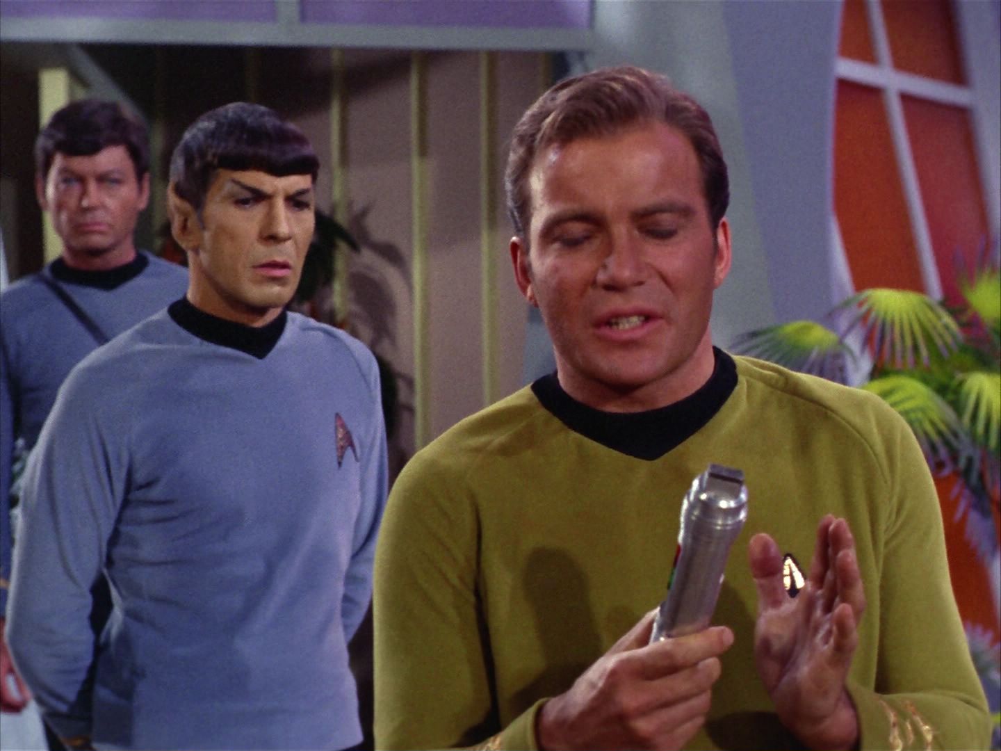 ariane179254_StarTrek_2x09_Metamorphosis_2194.jpg