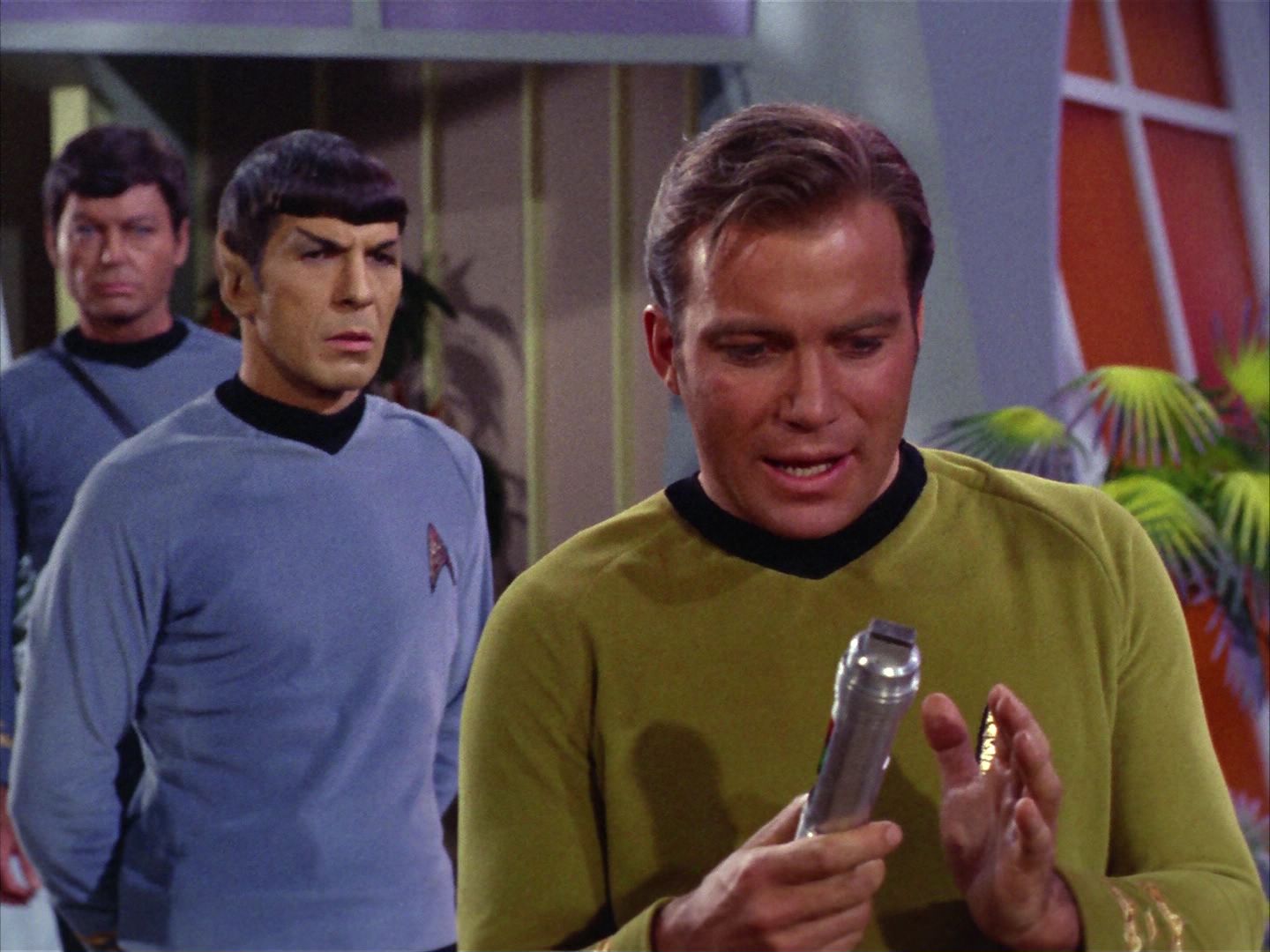 ariane179254_StarTrek_2x09_Metamorphosis_2195.jpg