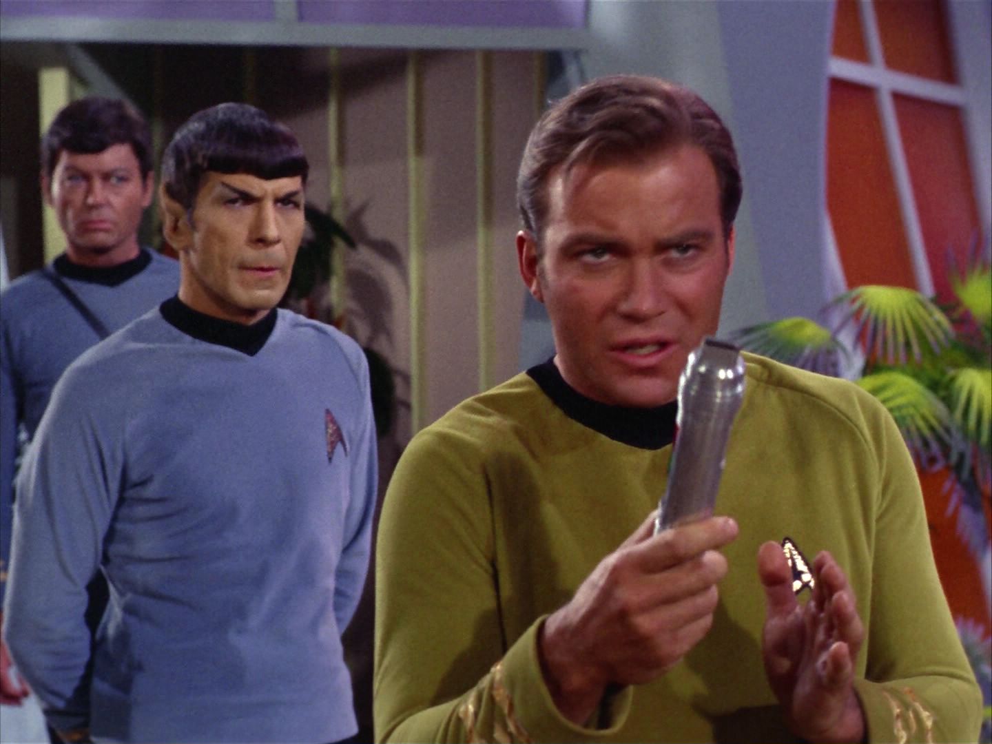 ariane179254_StarTrek_2x09_Metamorphosis_2200.jpg