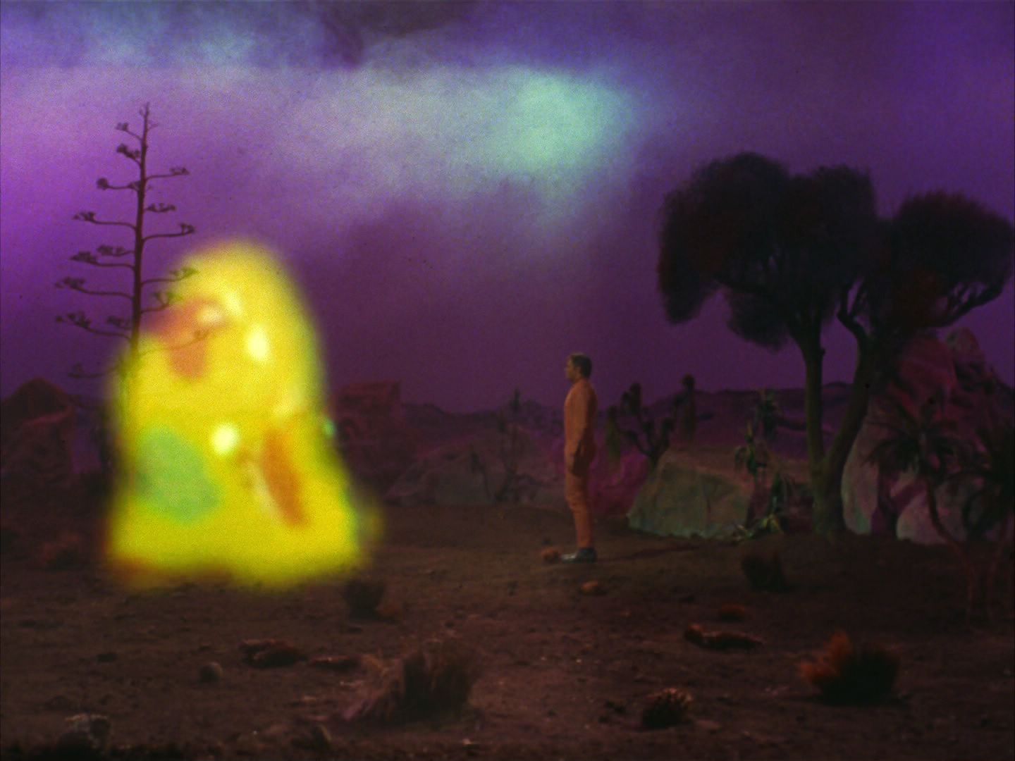 ariane179254_StarTrek_2x09_Metamorphosis_2294.jpg