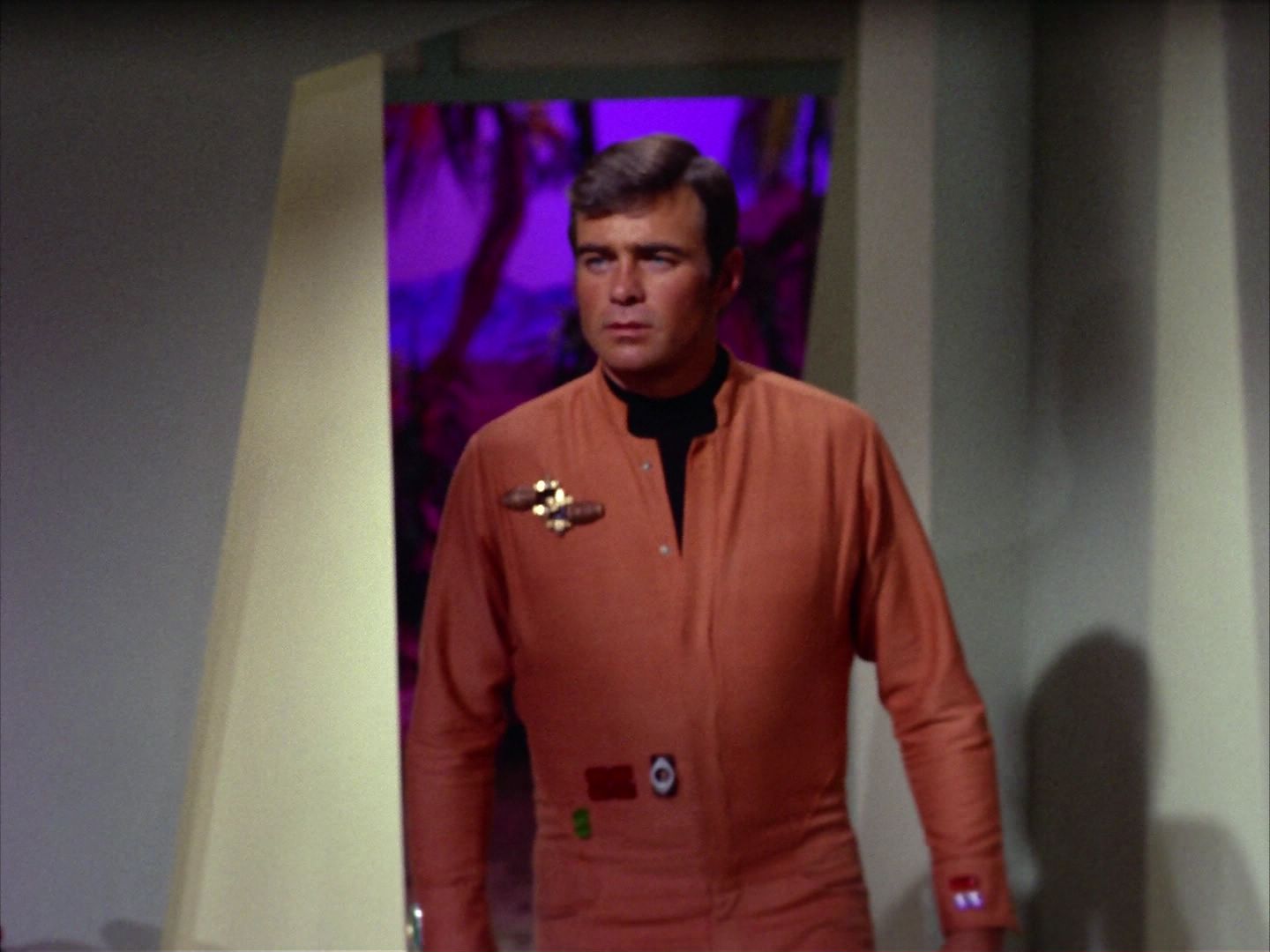 ariane179254_StarTrek_2x09_Metamorphosis_2325.jpg