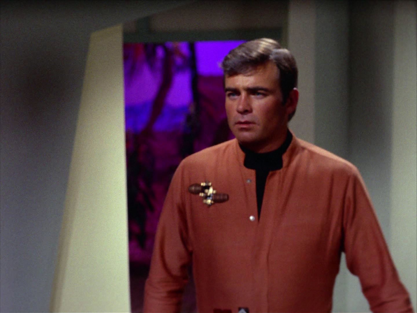 ariane179254_StarTrek_2x09_Metamorphosis_2326.jpg
