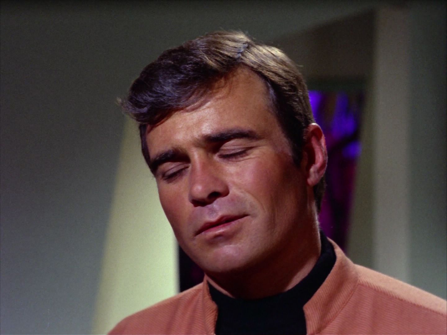ariane179254_StarTrek_2x09_Metamorphosis_2339.jpg