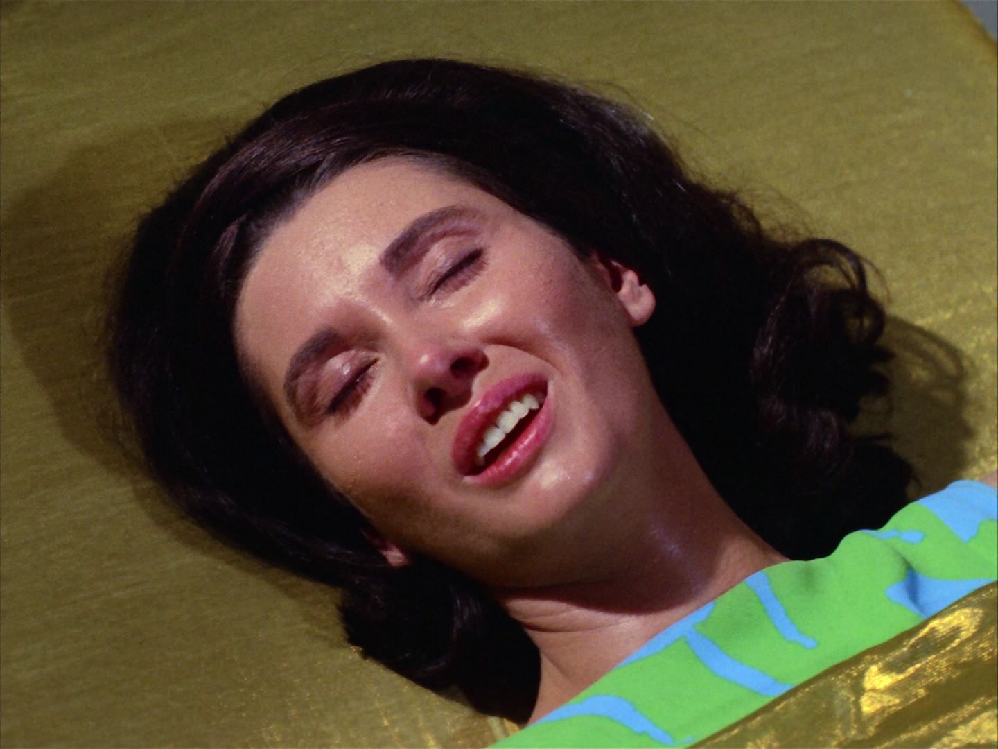 ariane179254_StarTrek_2x09_Metamorphosis_2527.jpg