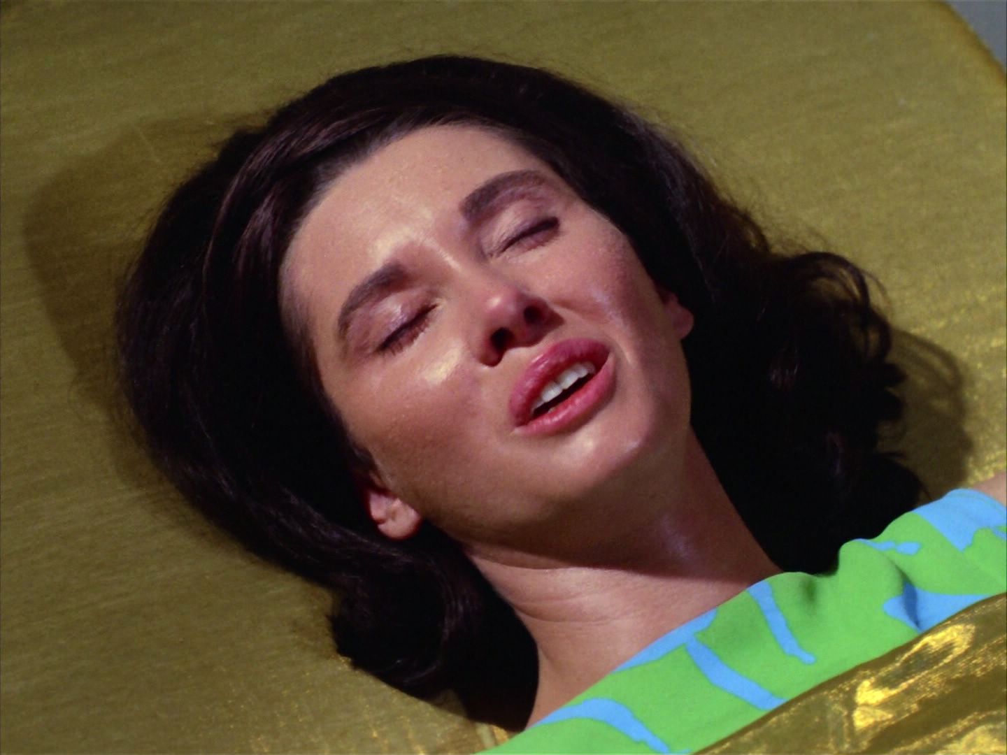 ariane179254_StarTrek_2x09_Metamorphosis_2528.jpg