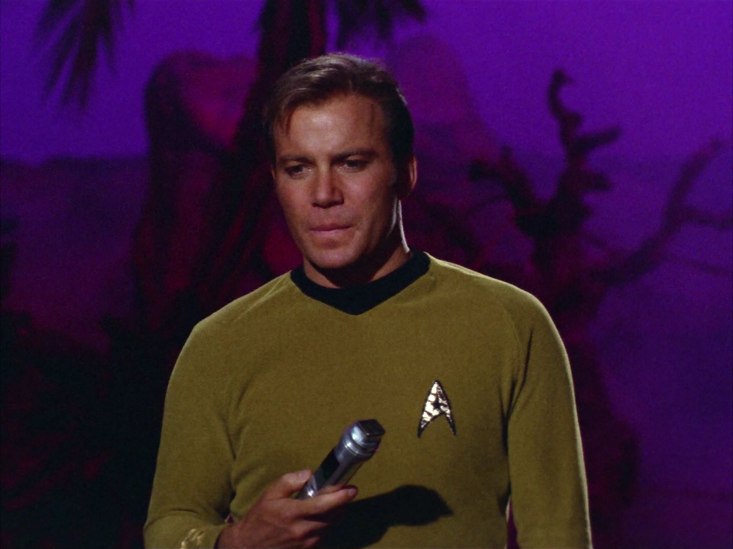 ariane179254_StarTrek_2x09_Metamorphosis_2622.jpg