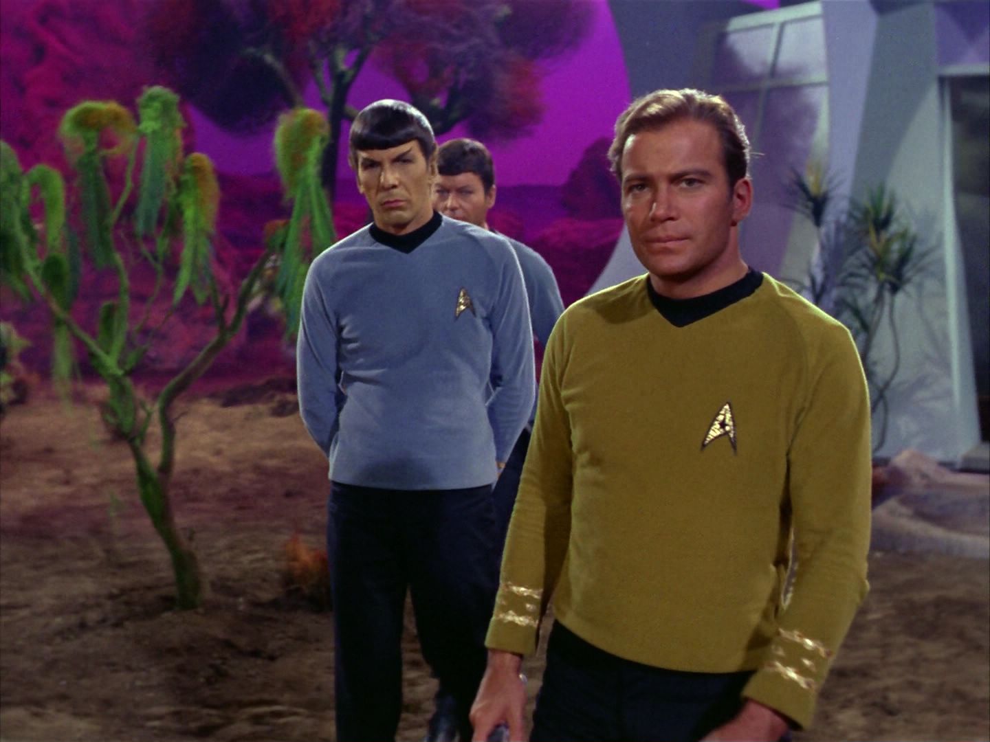 ariane179254_StarTrek_2x09_Metamorphosis_2793.jpg
